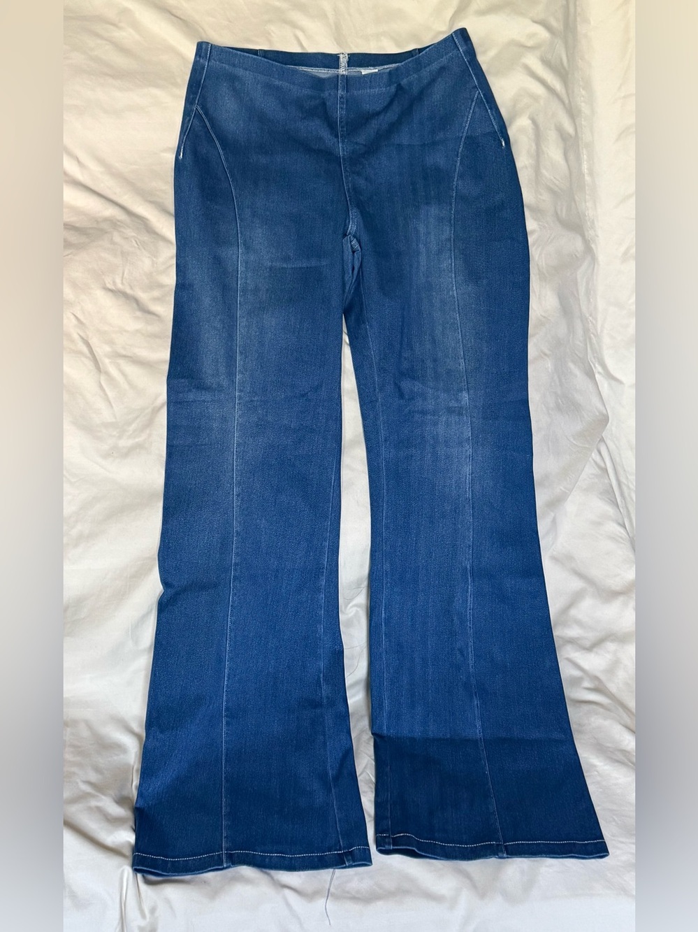 HALARA Indigo High-Rise Jeans